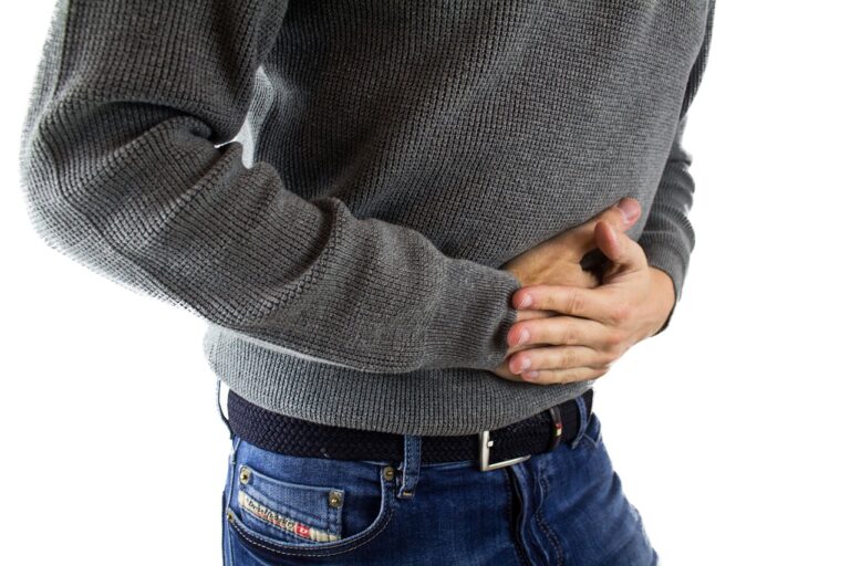 Stomach Pain 2821941 1280