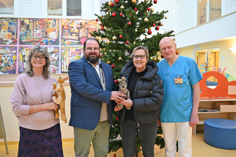 Pressefoto Spendenübergabe ELO Beton 16.12.2025